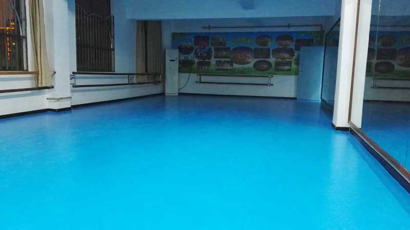 舞蹈室免费P站视频 舞蹈室免费P站视频企业应该“看人上菜”