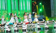 北京2013年央视少儿春晚舞台免费P站视频