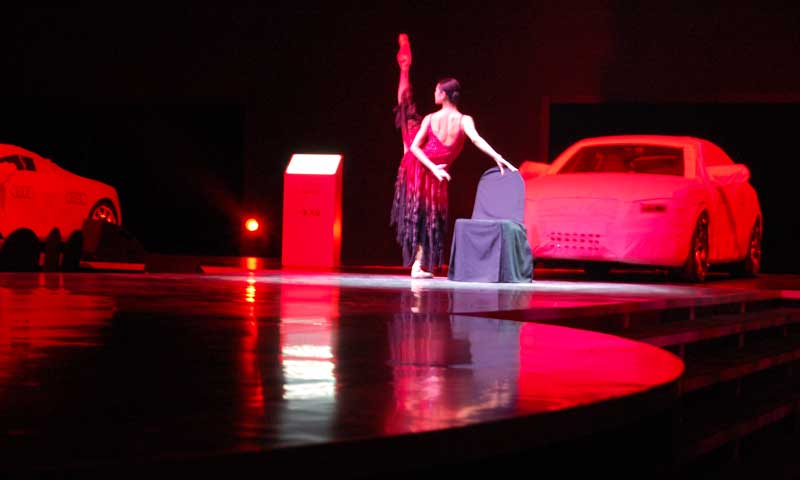 舞台免费P站视频 舞台免费P站视频行业应以服务谋生存提升利润空间