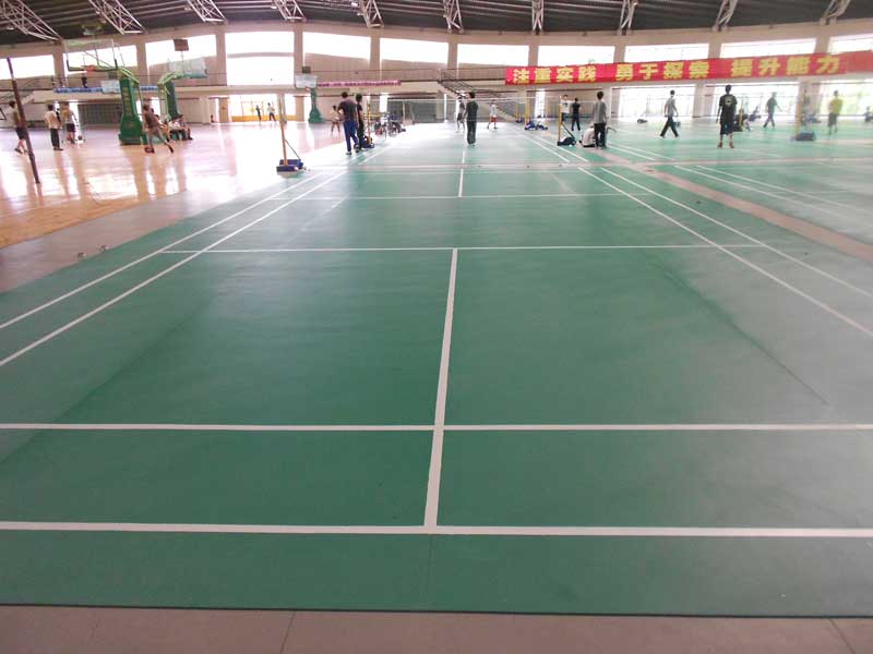 羽毛球免费P站视频不仅要质量过关更要铺装好